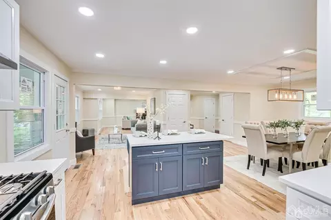 2 Devon Rd, Edison, NJ 08820 photo 35