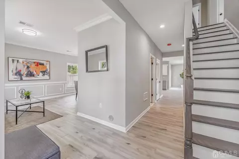 17 Matson Rd, Edison, NJ 08817 photo 2