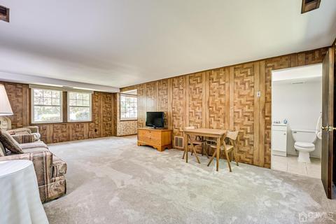 8 Meyer Rd, Edison, NJ 08817 photo 8