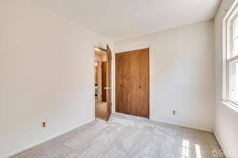 8 Meyer Rd, Edison, NJ 08817 photo 35