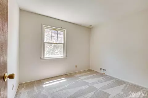 8 Meyer Rd, Edison, NJ 08817 photo 34
