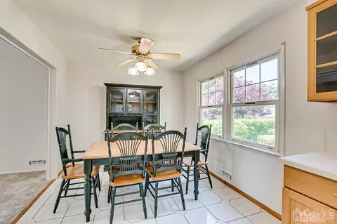 8 Meyer Rd, Edison, NJ 08817 photo 19
