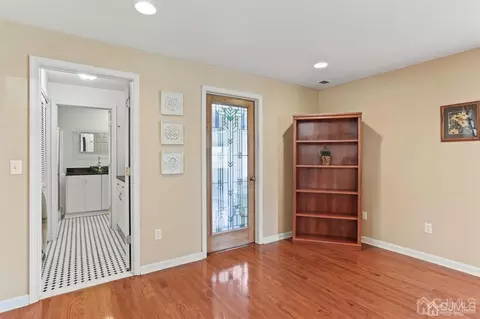 41 Eardley Rd, Edison, NJ 08817 photo 20