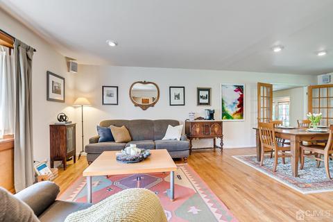 82 Calvert Ave, Edison, NJ 08820 photo 12