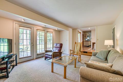 82 Calvert Ave, Edison, NJ 08820 photo 21