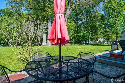 82 Calvert Ave, Edison, NJ 08820 photo 46