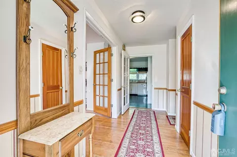 82 Calvert Ave, Edison, NJ 08820 photo 9