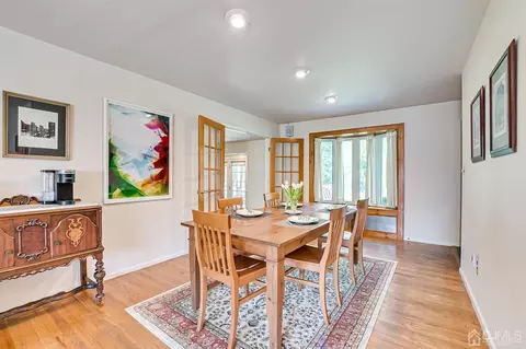 82 Calvert Ave, Edison, NJ 08820 photo 16
