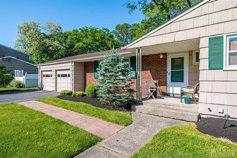 82 Calvert Ave, Edison, NJ 08820 photo 8