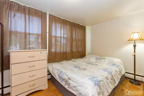 405 2nd St, Middlesex, NJ 08846 photo 11