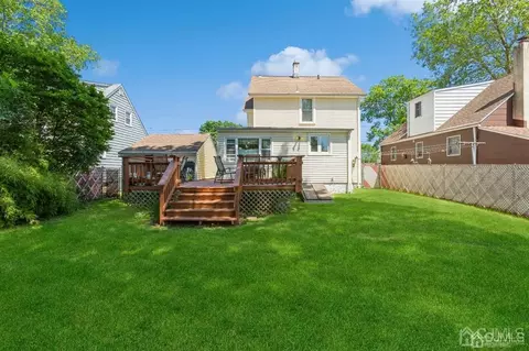 405 2nd St, Middlesex, NJ 08846 photo 3