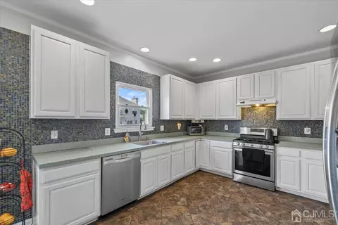 22 Mapleton Rd, Old Bridge, NJ 08857 photo 22