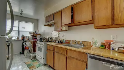 1527 Raspberry Ct, Edison, NJ 08817 photo 5