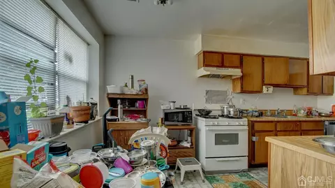 1527 Raspberry Ct, Edison, NJ 08817 photo 6
