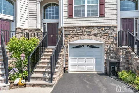 9 Mcgowan Ct, Old Bridge, NJ 08857 photo 2