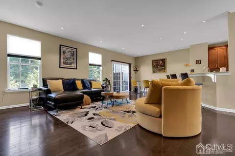 9 Mcgowan Ct, Old Bridge, NJ 08857 photo 4