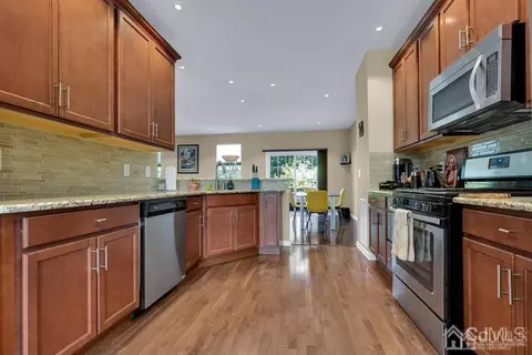 9 Mcgowan Ct, Old Bridge, NJ 08857 photo 12