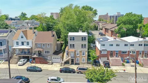 283 Water St, Perth Amboy, NJ 08861