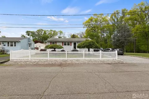 445 2nd St, Middlesex, NJ 08846 photo 1