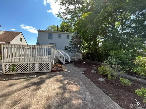 35 C St, Middlesex, NJ 08846 photo 17