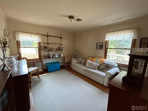35 C St, Middlesex, NJ 08846 photo 6
