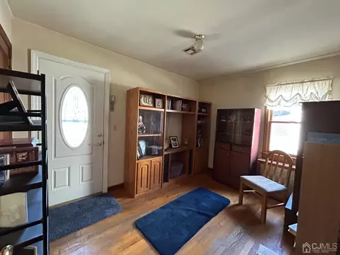35 C St, Middlesex, NJ 08846 photo 13