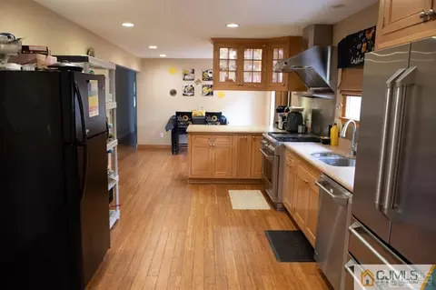 15 Old Forge Rd, Helmetta, NJ 08828 photo 6