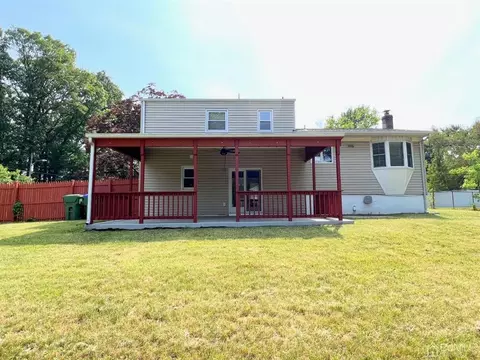 4 Loeb Ct, Edison, NJ 08817 photo 28