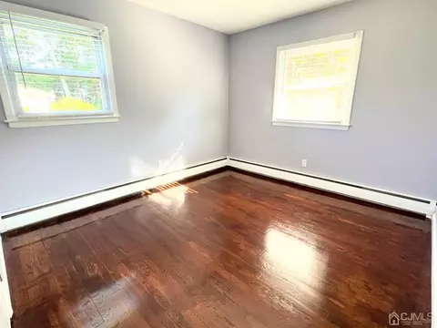 4 Loeb Ct, Edison, NJ 08817 photo 15