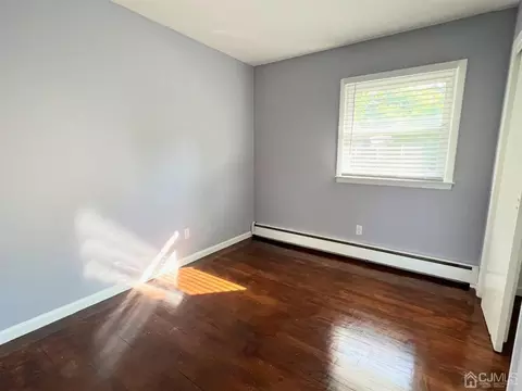 4 Loeb Ct, Edison, NJ 08817 photo 16