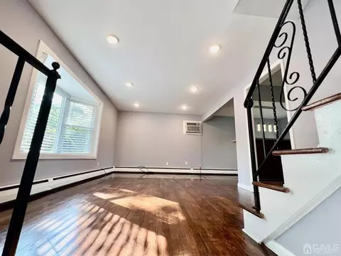 4 Loeb Ct, Edison, NJ 08817 photo 7