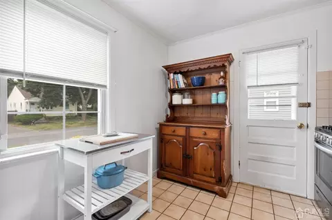 549 Lorraine Ave, Middlesex, NJ 08846 photo 7