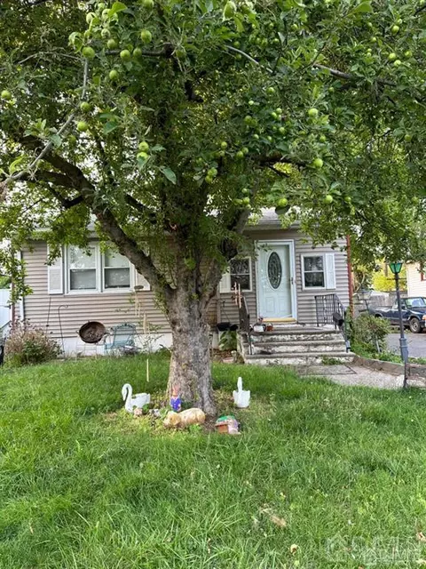 34 Glendale Ave, Edison, NJ 08817 photo 1