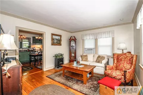 100 Lloyd St, Edison, NJ 08817 photo 5