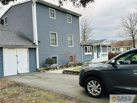 9 Old Forge Rd, Helmetta, NJ 08828 photo 2
