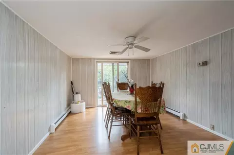 9 Old Forge Rd, Helmetta, NJ 08828 photo 8