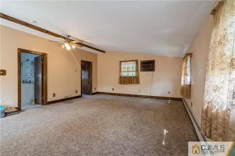 9 Old Forge Rd, Helmetta, NJ 08828 photo 22