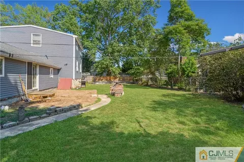 9 Old Forge Rd, Helmetta, NJ 08828 photo 32