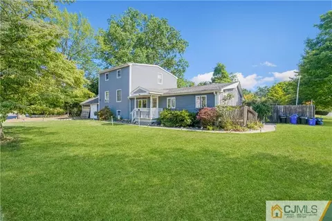 9 Old Forge Rd, Helmetta, NJ 08828 photo 3