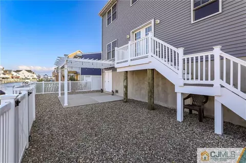 247 Cedar Dr, Berkeley, NJ 08721 photo 35
