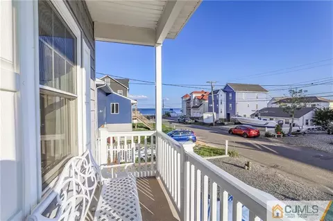 247 Cedar Dr, Berkeley, NJ 08721 photo 9