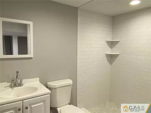 97 Thomas Pl, Edison, NJ 08837 photo 14