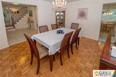 11 Jonathan Dr, Edison, NJ 08820 photo 8