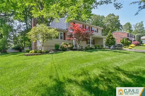 11 Jonathan Dr, Edison, NJ 08820 photo 3