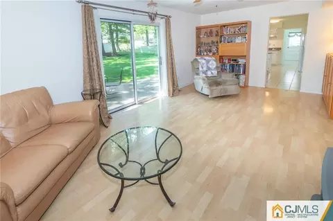 11 Jonathan Dr, Edison, NJ 08820 photo 14