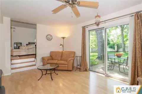 11 Jonathan Dr, Edison, NJ 08820 photo 13
