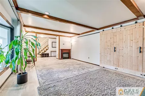 3 Plafsky Dr, Edison, NJ 08817 photo 11