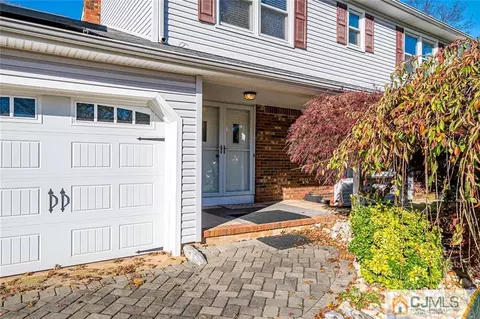 3 Plafsky Dr, Edison, NJ 08817 photo 5