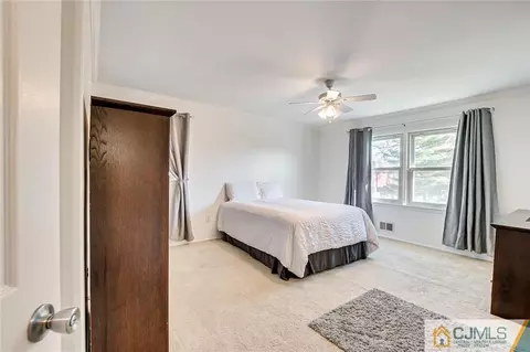 3 Plafsky Dr, Edison, NJ 08817 photo 26