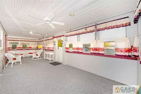 829 Voorhees Ave, Middlesex, NJ 08846 photo 12